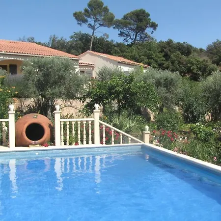 Casa Das Oliveiras Flassans-sur-Issole Exterior photo